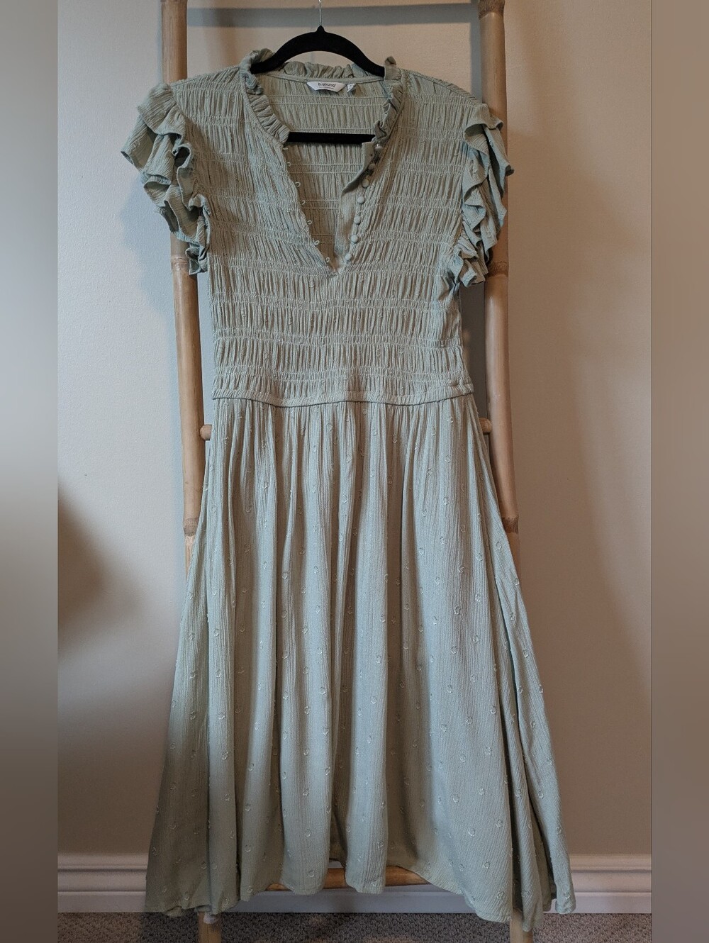 Sage Green Smocked Ruffle Sleeve Midi Dress Size 4
